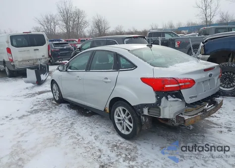 2016 Ford Focus Se из США, поврежденный, VIN 1FADP3F2XGL298384